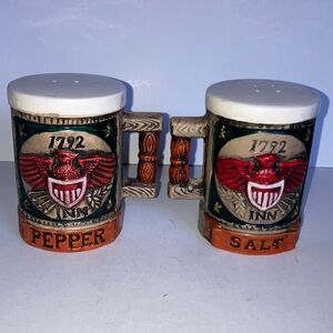 Vintage 1792 Inn Salt and Pepper‎ Shakers